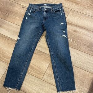 Old Navy Boyfriend Mid Rise Raw Hem Size 0
